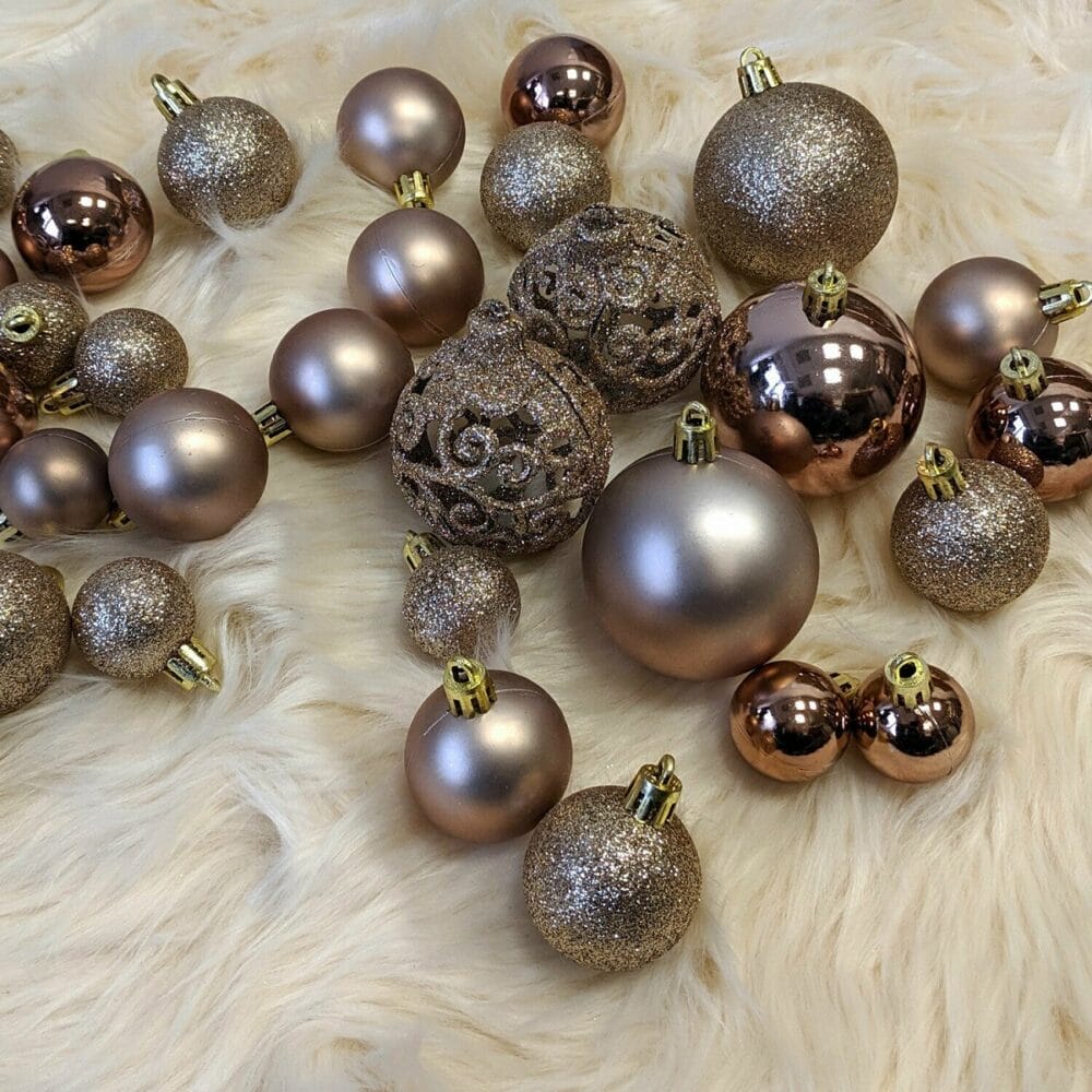 100 Stk. Weihnachtskugeln Christbaumkugeln Champagner