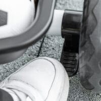 2 in 1 Kinderdreirad Jogger mit Lenksystem Samt-Touch Grau