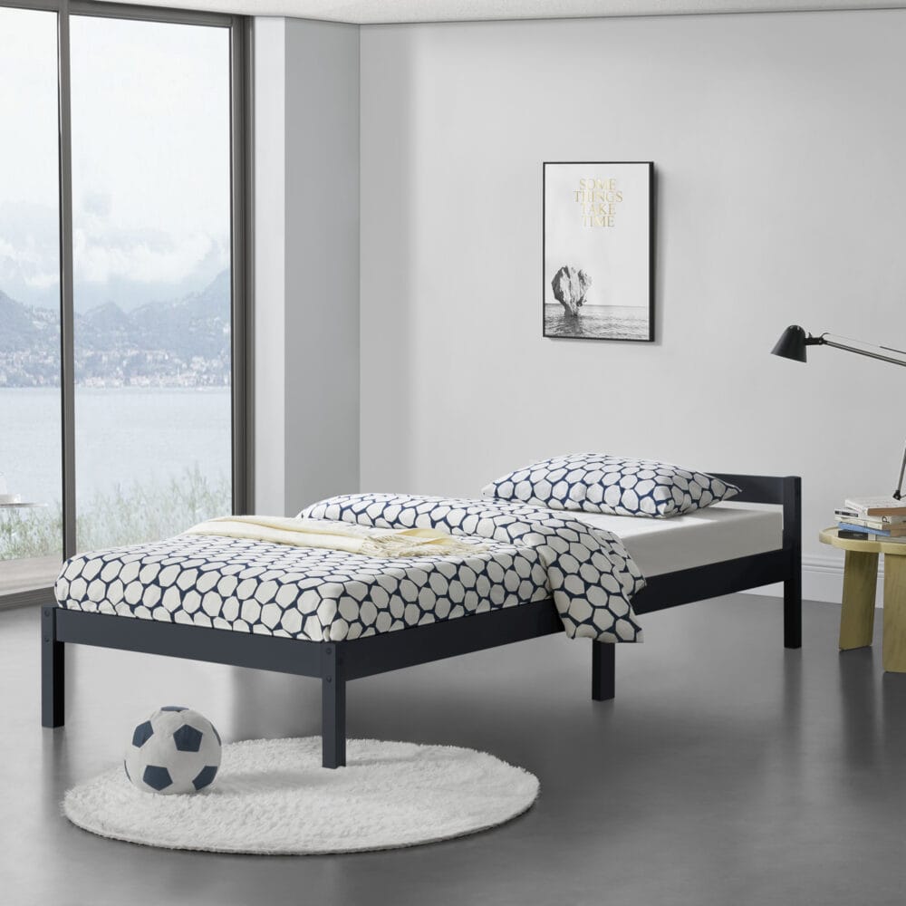 Holzbett Nakkila 120x200 cm Doppelbett mit Kopfteil Grau