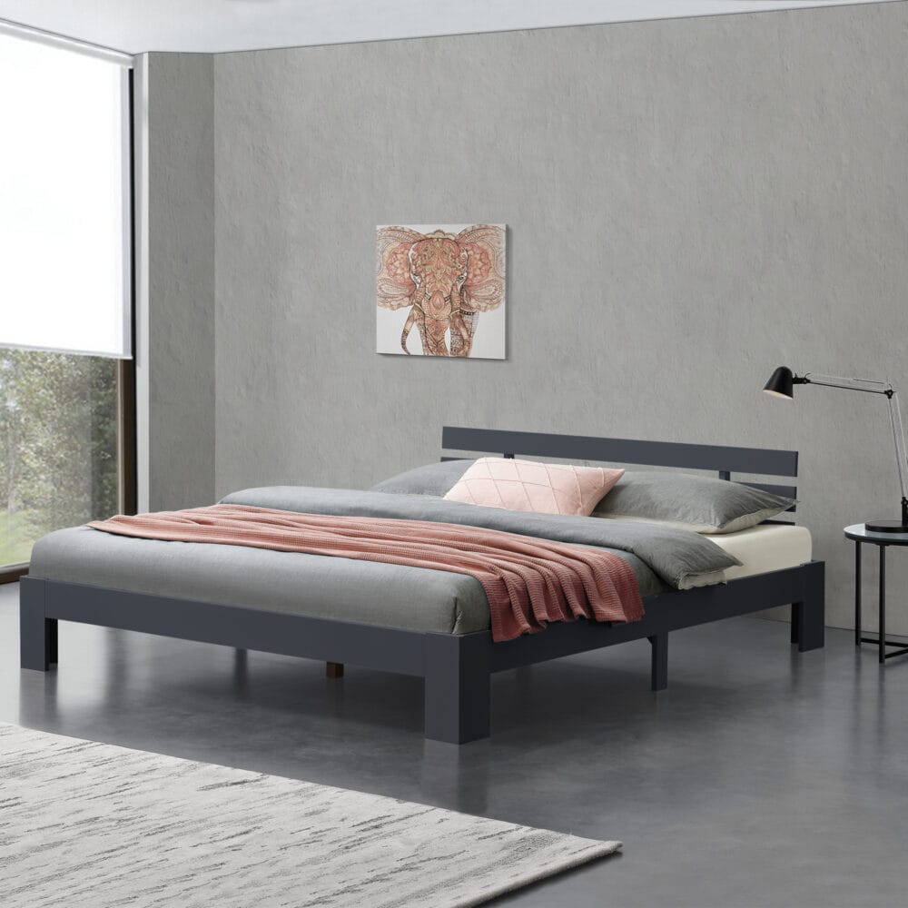 Holzbett Nivala 180x200 cm mit Kopfteil Grau
