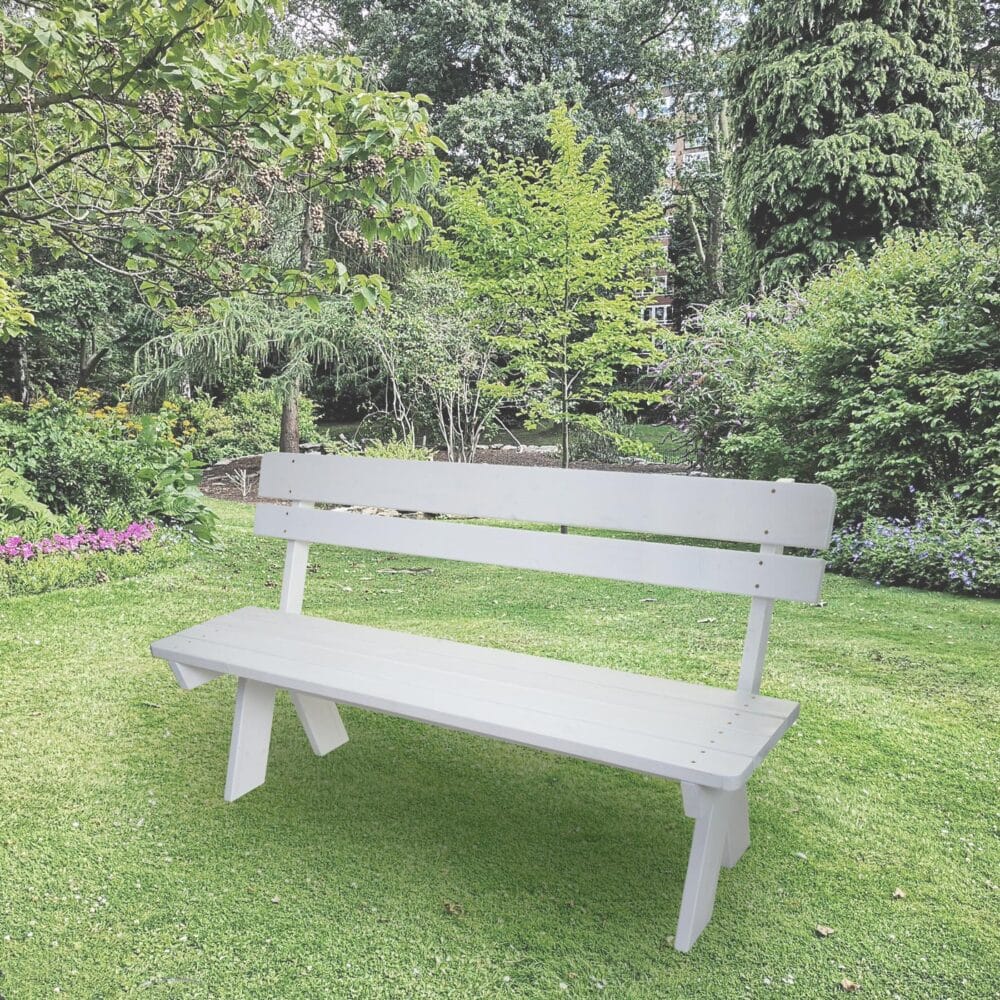 Gartenbank Holzbank Gastro-Qualität Massiv-Holz 148cm weiss