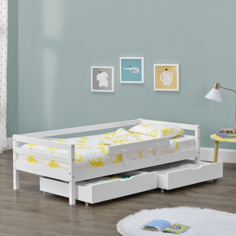 Kinderbett Reykholt 90x200 cm mit Stauraum + Rausfallschutz