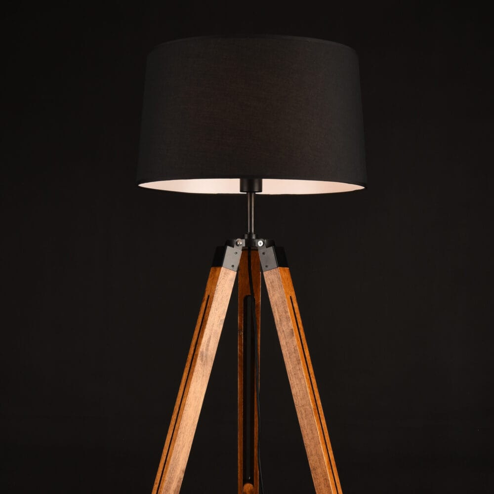 Stehlampe Lagos 144cm Schwarz