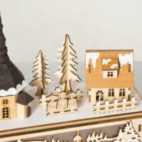 Weihnachtsdorf verschneit 45 x 10 x 25cm beleuchtet warmweiss