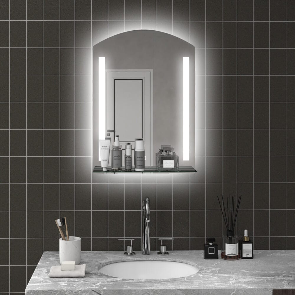 Silberner Badspiegel mit LED-Beleuchtung und Touch-Schalter 50x70cm