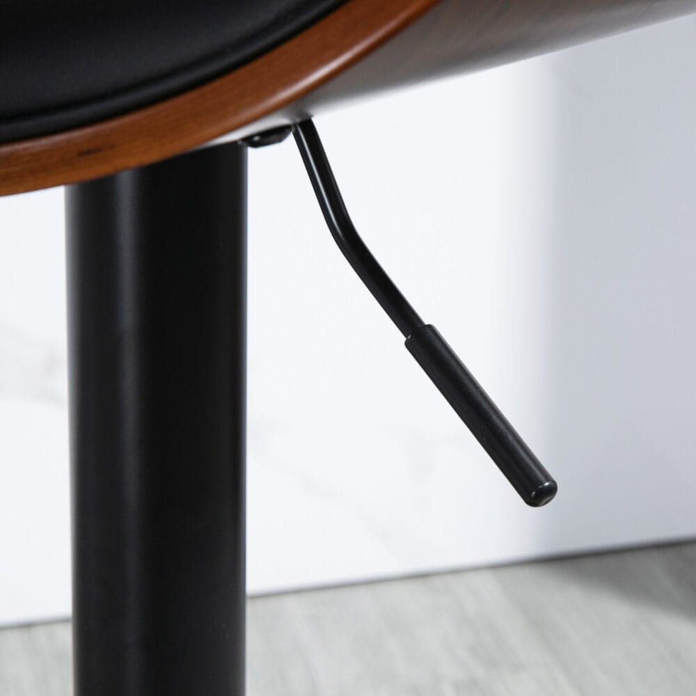 Barhocker höhenverstellbar Kunstleder mit Drehfunktion Schwarz – Produktfoto zeigt modernes Design, hochwertige Materialien und funktionale Eigenschaften ideal für Wohn- oder Arbeitsbereiche. Perfekt als Einrichtungsinspiration oder zur Produktpräsentation in einem Onlineshop.
