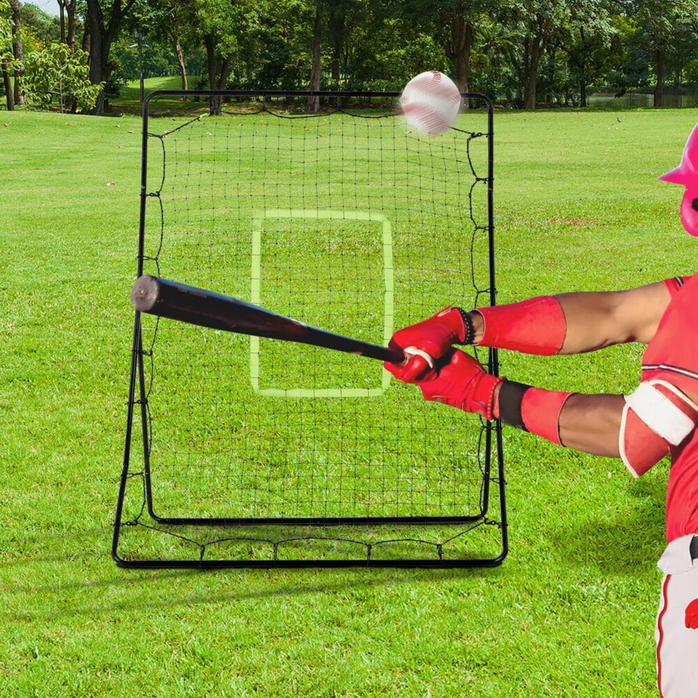 Schwarzer tragbarer Baseball Rebounder, eine stabile Rückprallwand für effektives Baseballtraining.
