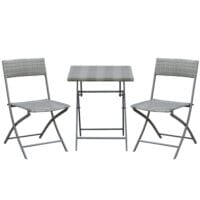 Graues Polyrattan Bistroset für Balkon oder Terrasse, bestehend aus einem Tisch und zwei Stühlen, ideal für gemütliche Stunden im Freien.