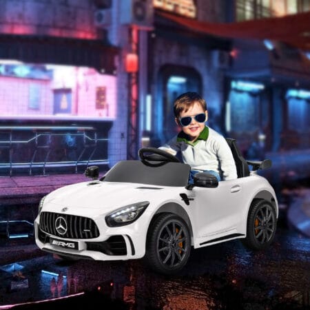 Weisses 12V Kinder-Elektroauto mit Fernbedienung, ideal für Kinder von 3-6 Jahren. Komfort und Kontrolle für Eltern und Kind.