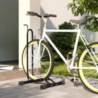 Ein schwarzer Fahrradständer aus wetterfestem Metall, Maße 45x44x118cm.