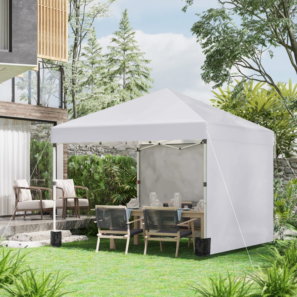 Faltpavillon 3x3m mit 2 Seitenwänden.