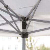 Cremeweißer Faltpavillon 59x295m mit Tragetasche.