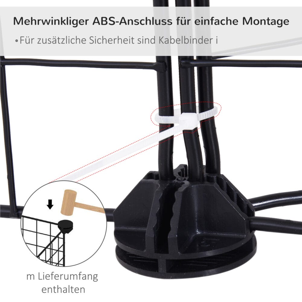 Schwarzes Freilaufgehege aus Metallgitter.