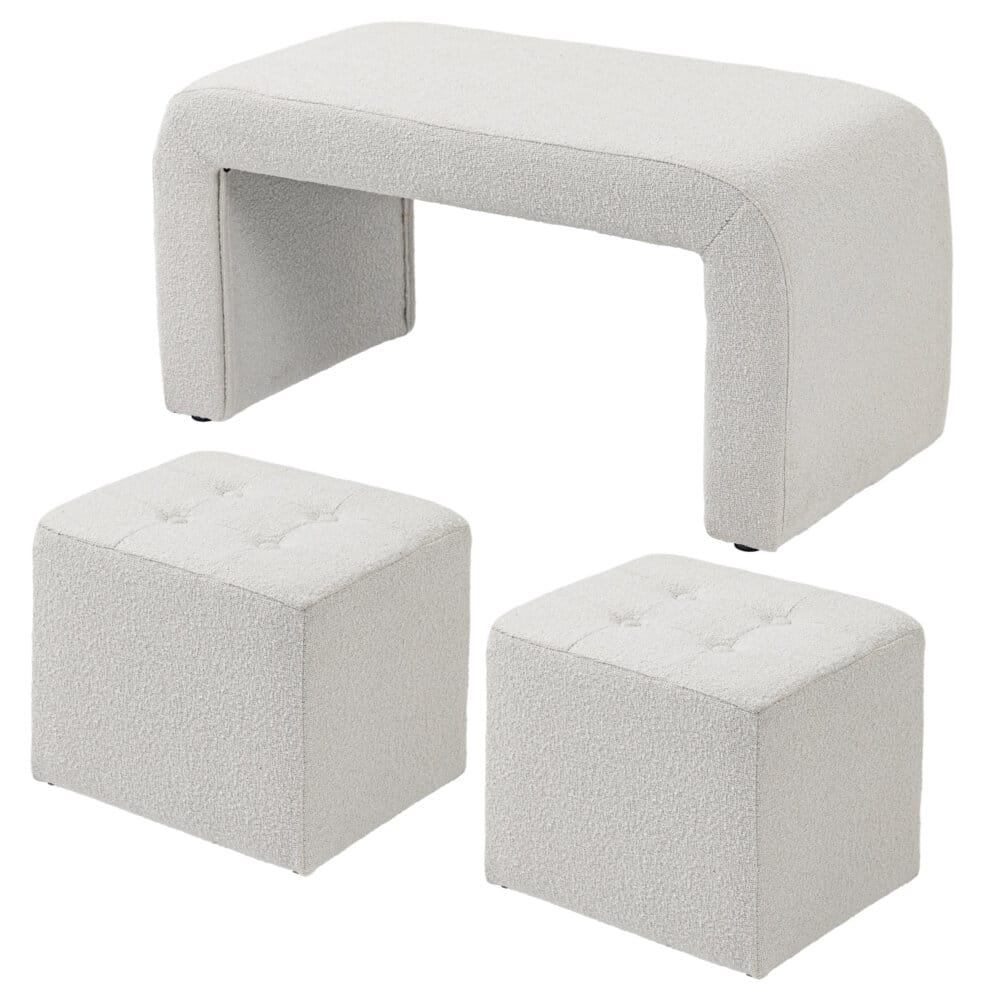 Ein 3-teiliger Fusshocker und Polsterhocker in Weiss.