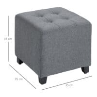 Ein grauer, quadratischer Fusshocker in Leinenoptik, Maße 35x35x35cm.