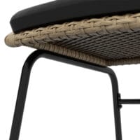 Wetterfestes, dreiteiliges Rattan-Gartenmöbel-Set in Gelb.