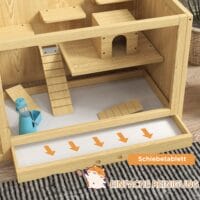 Naturfarbener Hamsterkäfig aus Holz (100cm) mit Spielhaus, Schaukeln & Leitern.