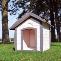 Wetterfeste Hundehütte Bella, robust in Größe M.