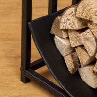 Kaminholzregal 42x335x43 cm, bis 50 kg belastbar, kompakt und schwarz.