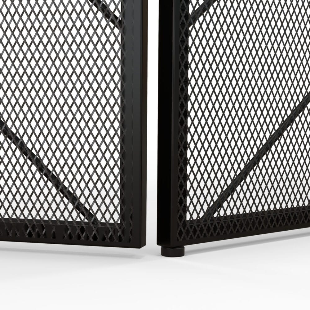 Kaminschutzgitter 135x85 cm, klappbar mit 3 Paneelen in Schwarz.