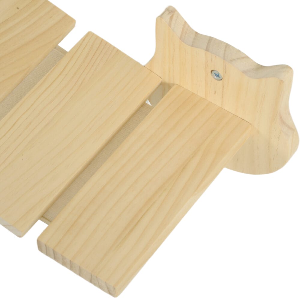 Naturholz 3-teiliges Katzen Kletterwand Set mit Kratzbaum, modular und erweiterbar für individuelle Kletterlandschaften.