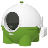 Grün-weisses Katzenklo mit Deckel, ideal für den Innenbereich, sorgt für hygienische Sauberkeit.