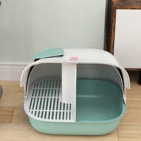 Grüne Katzentoilette mit Deckel und Sieb, für Katzen bis 3.5kg.