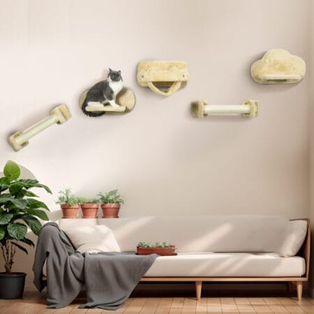 Beiges 5-teiliges Katzentreppen-Kletterwand-Set in Wolkenform mit Hängematte, ein dekoratives und funktionales Katzenmöbel.
