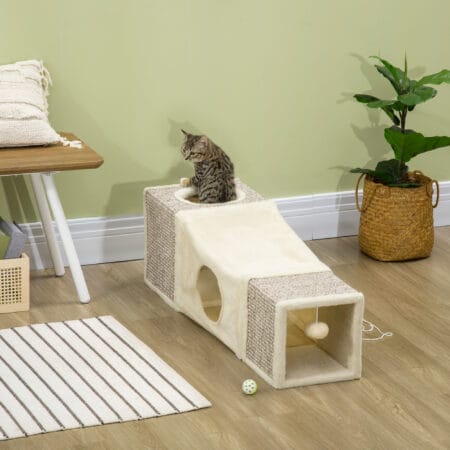 Braun-beiger Katzentunnel aus Sisal mit integriertem Spielball.