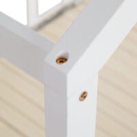 Weisses Kinderbett 90x200 cm mit zusätzlicher Liegefläche.