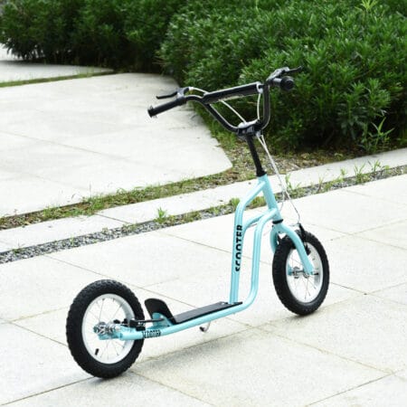 Blauer Kinderroller mit 12 Zoll Luftreifen, ideal für eine sanfte und komfortable Fahrt.