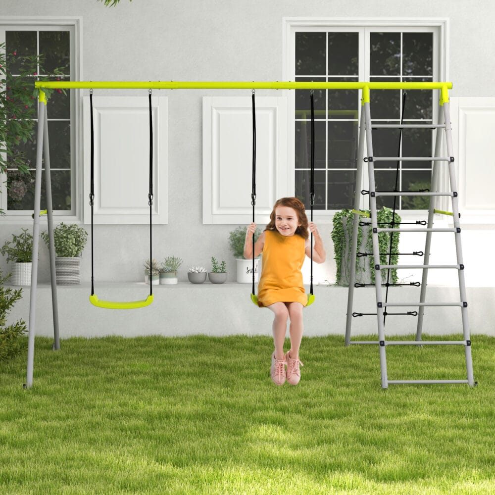 Grünes 2-in-1 Kinderschaukel-Set aus stabilem Stahl mit integriertem Kletternetz. Es fördert Bewegung und Abenteuer im Garten.