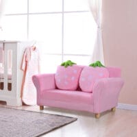 Kindersofa im Erdbeermotiv als gemütliches Sofa und Sessel für das Kinderzimmer, süsser Blickfang und bequemer Rückzugsort.
