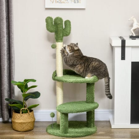 Grüner Kratzbaum im Kaktus-Design mit Spielball, 111cm hoch, ein origineller Blickfang und ideal zum Krallenwetzen.