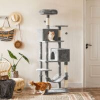 Kratzbaum Katzenbaum hoher Katzenturm Plüsch Hellgrau