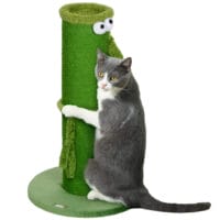 Grüner Sisal-Kratzstamm für den Innenbereich, 63cm hoch, ein kompakter und effektiver Kratzplatz.