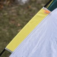 Kuppelzelt für 3 Personen, 205x195x135 cm, aus Polyester, Farbe Grün.
