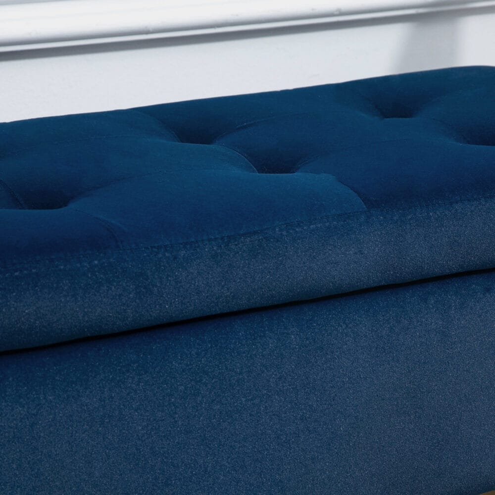 Blaue Luxus-Sitzbank mit geräumigem Stauraum, Masse 107x42x65cm. Eine stilvolle und praktische Bereicherung für Ihr Zuhause.