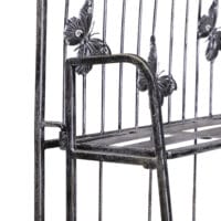 Pflanzregal mit 3 Ebenen, platzsparend aus Metall in Silbergrau.