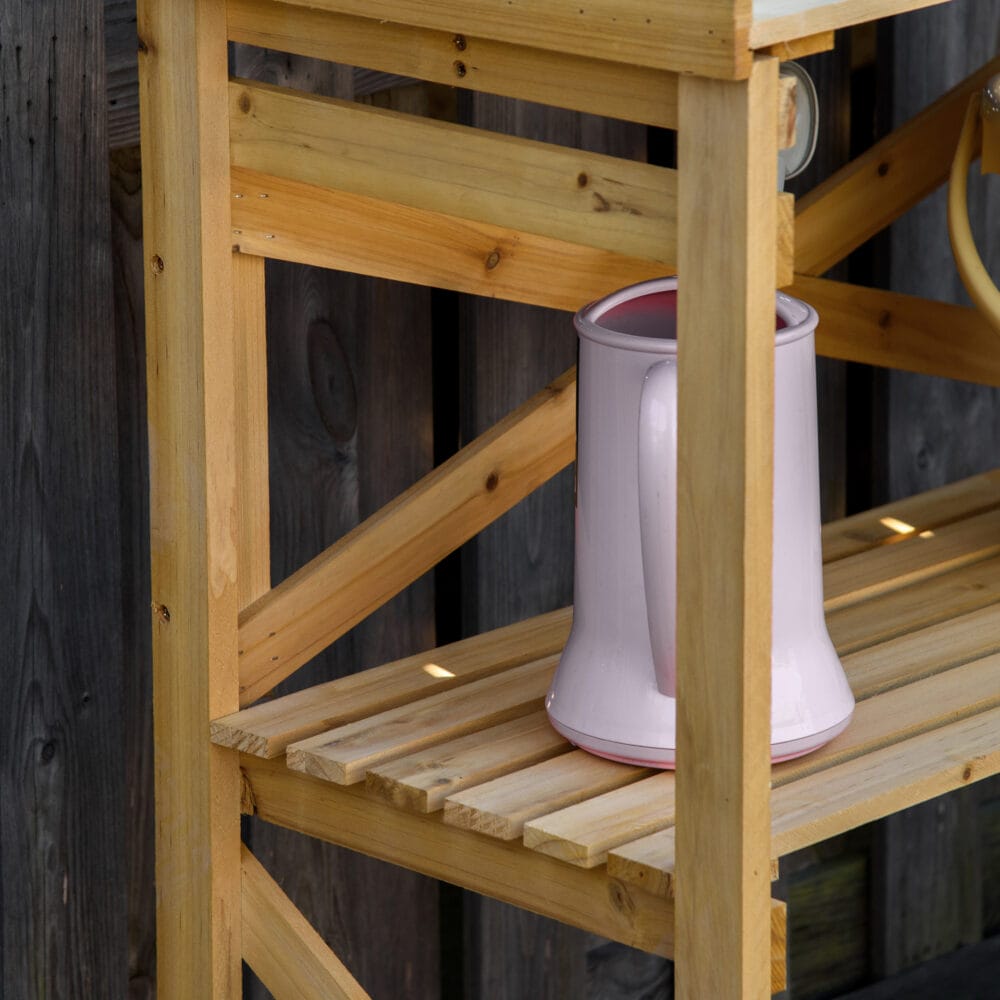 Pflanztisch mit Ablagefläche aus Holz, funktional für Garten, Hellbraun.