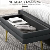 Graue Sitzbank in Samtoptik mit Stauraum, Masse 79.5x37.5x43cm. Eine platzsparende und stilvolle Sitzgelegenheit.