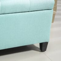 Grüne Sitzbank mit Stauraum, gefertigt aus leinenartigem Polyester, Masse 100x40x44cm. Eine farbige und langlebige Option.