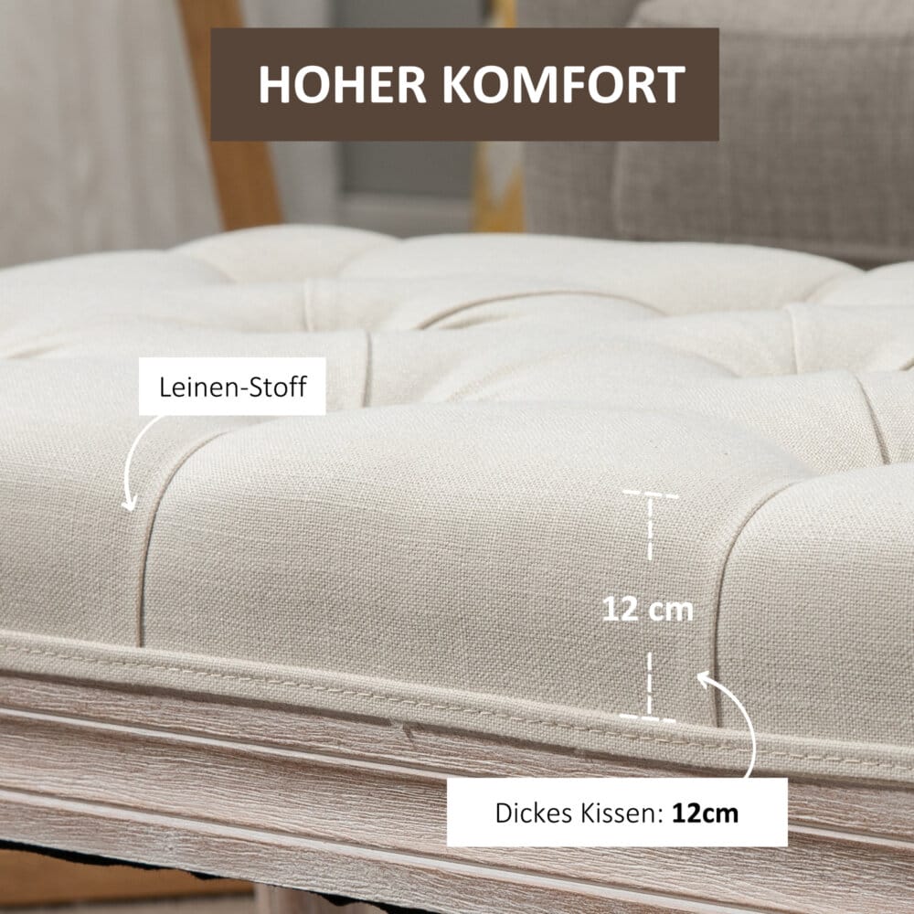 Ein cremeweisser Sitzhocker mit gepolstertem Sitz und Holzbeinen in Leinenoptik.