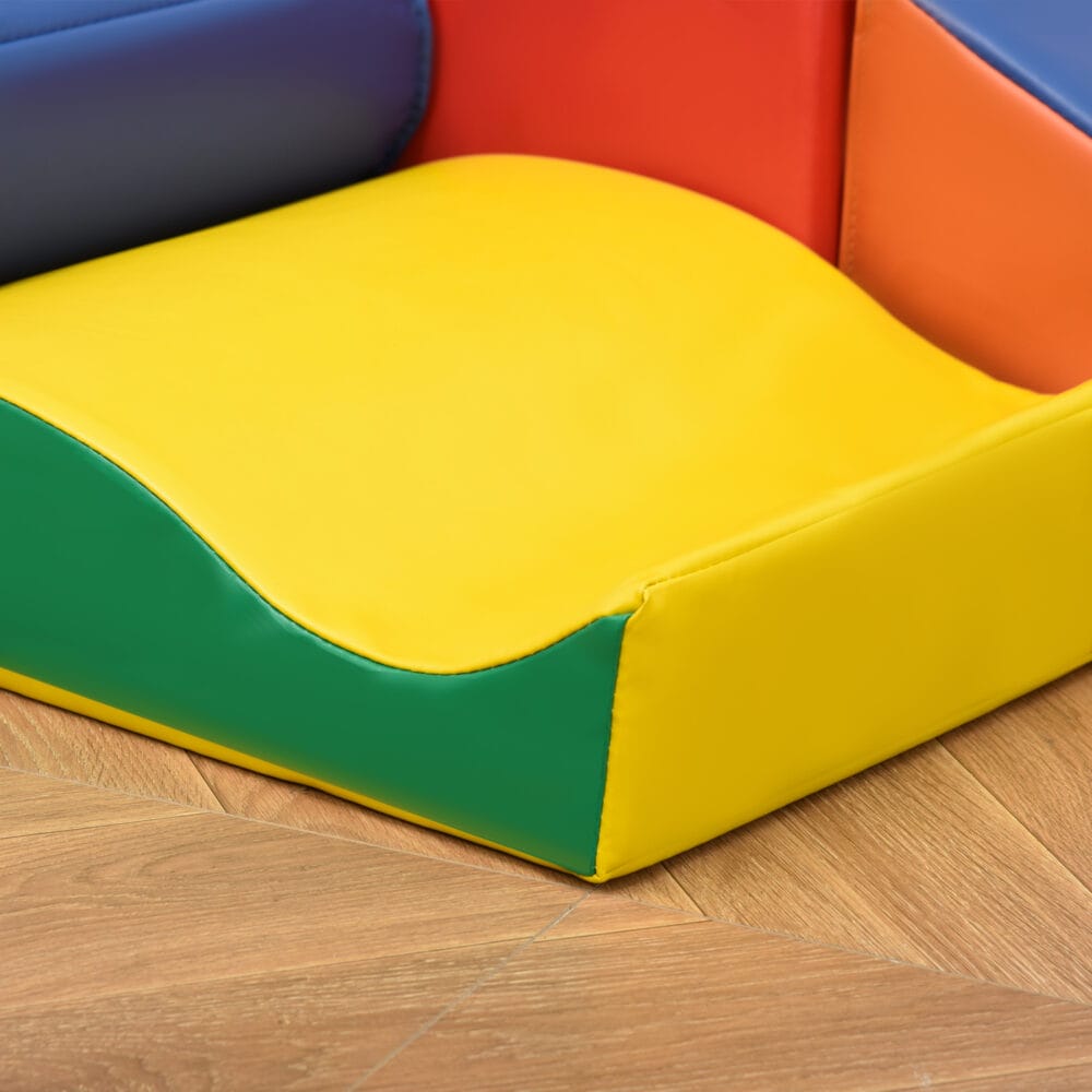 Bunte 7-teilige Softbausteine, ideal für das Kinderzimmer. Fördern die Kreativität und Motorik beim Bauen.
