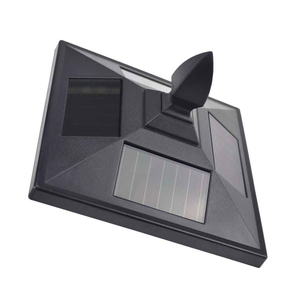 Solar-Gartenlaterne mit LED, 18x18x160 cm, stilvoll und funktional in Schwarz.
