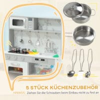 Weisse, höhenverstellbare Spielküche mit Elektroherd, ideal für Kinder von 3-8 Jahren. Sie passt sich der Grösse des Kindes an und wächst mit ihm mit.