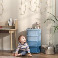 Blaue Spielzeugkommode für das Kinderzimmer mit vier stabilen Ebenen und viel Platz für Bücher und Spielsachen. Hilft Kindern, ihre Sachen selbstständig zu verstauen und zu sortieren.