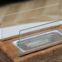 Tischkamin kompakt und modern mit Bio-Ethanol für Innenbereiche.