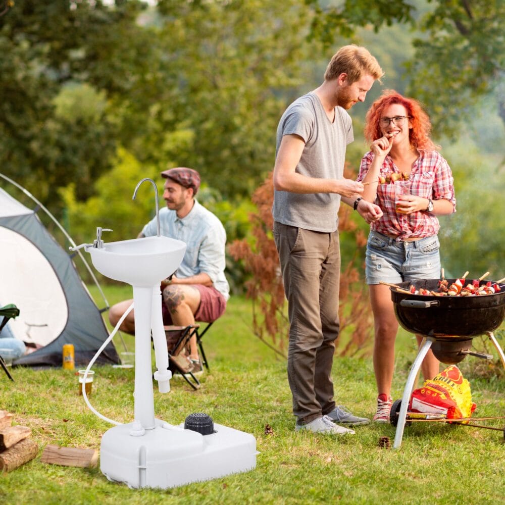 Tragbare Handspüle mit 17L Tank, ideal für Camping & Outdoor.