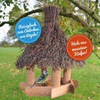 Wetterfestes Vogelhaus Naturblick aus Holz mit Reisigdach und Aufhängering.